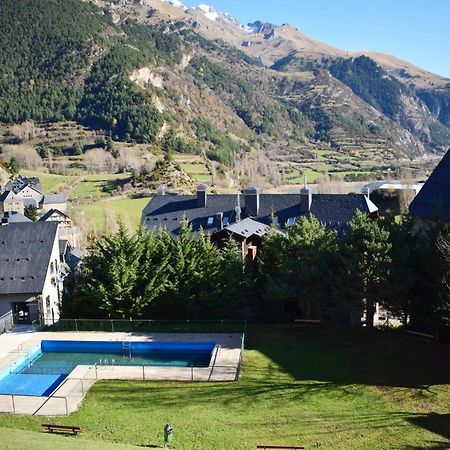 Saliecho Acogedor Apartamento Jardin Y Piscina Sallent de Gállego Kültér fotó